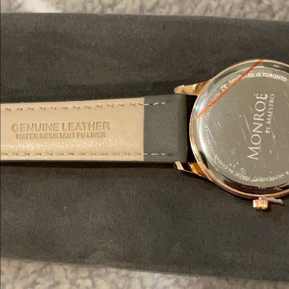 NEW! Monroe Classique Watch - Picture 4 of 4